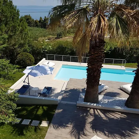 Anna Maria Villa Kriopigi