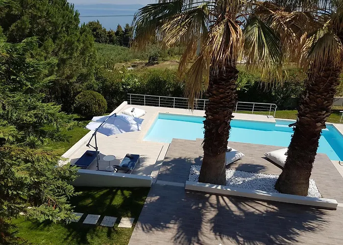 Anna Maria Villa Kriopigi